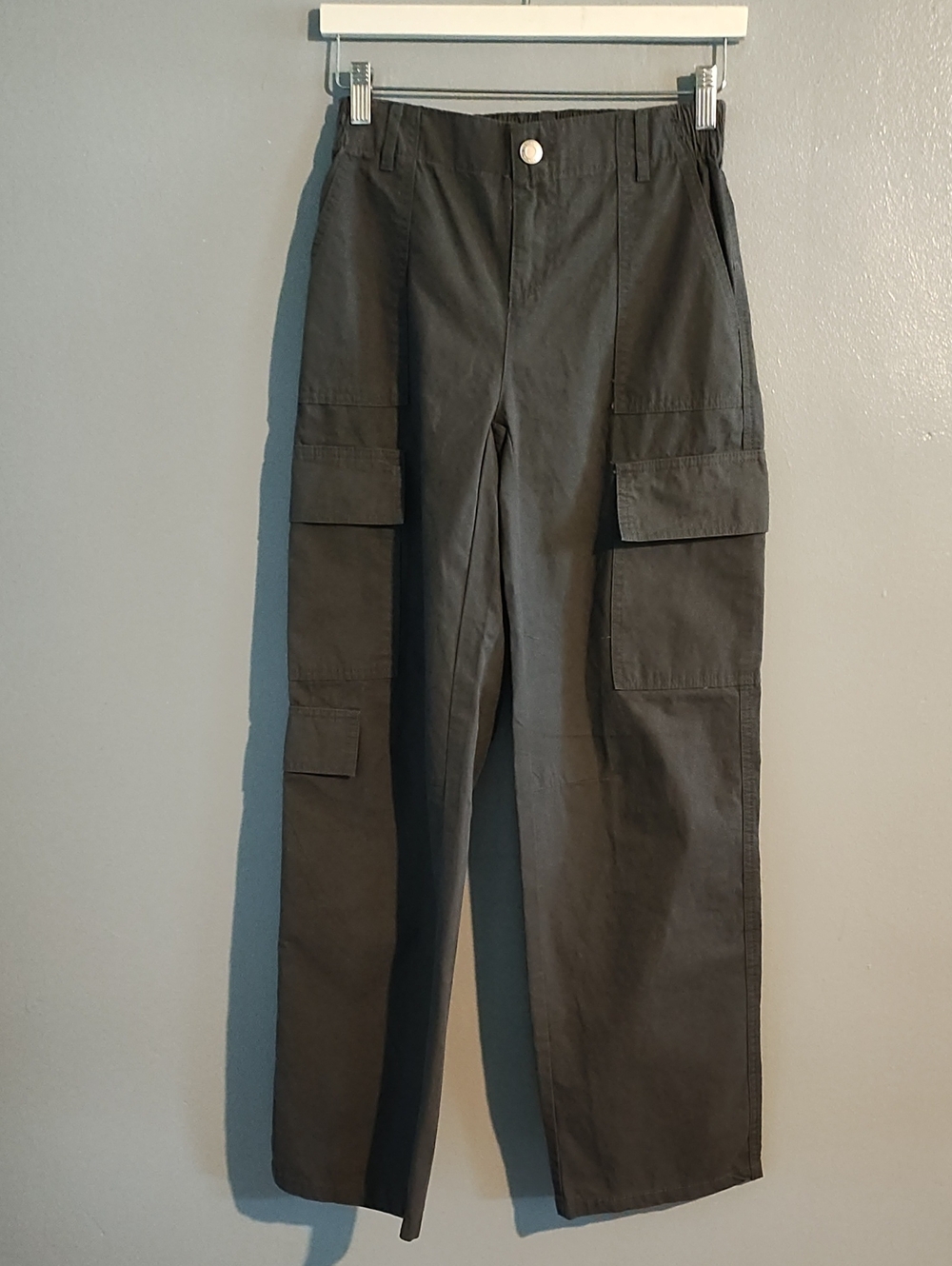 No Boundaries Olive Green Cargo Pants - Relaxed Utility Style